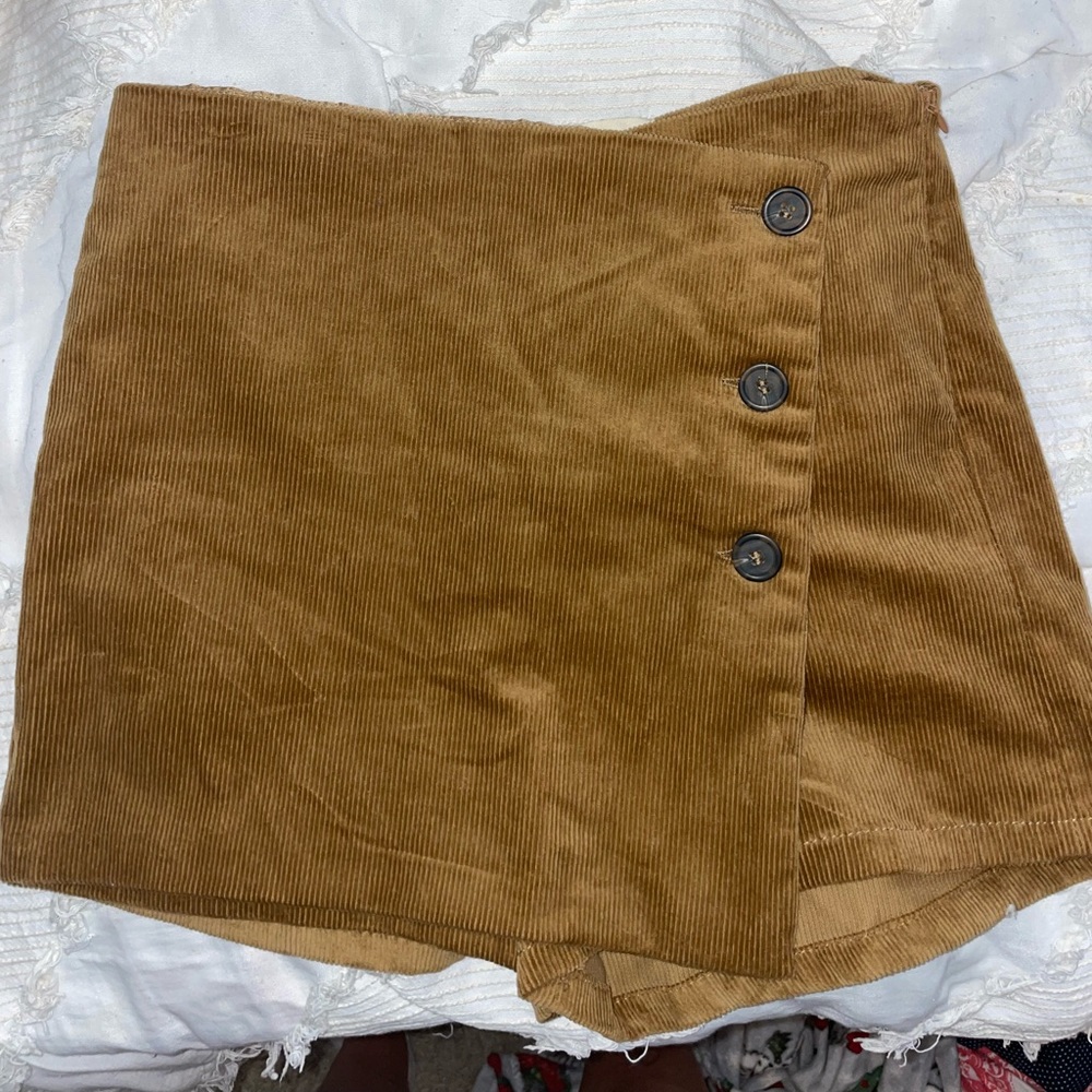Gold colored B.Original boutique skort new with tags!!